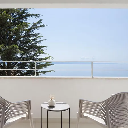 Bluesun Village Afrodita Hotel 4*