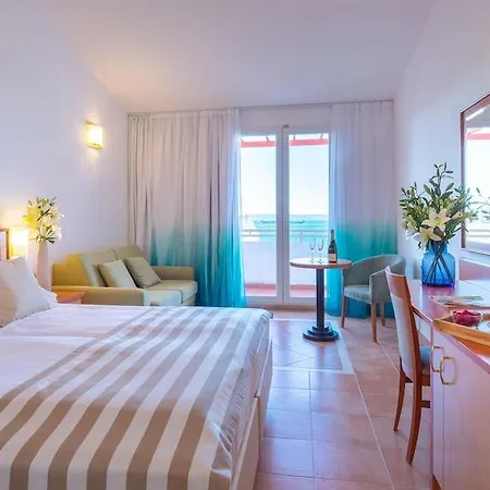 Otel Bluesun Village Afrodita Tučepi