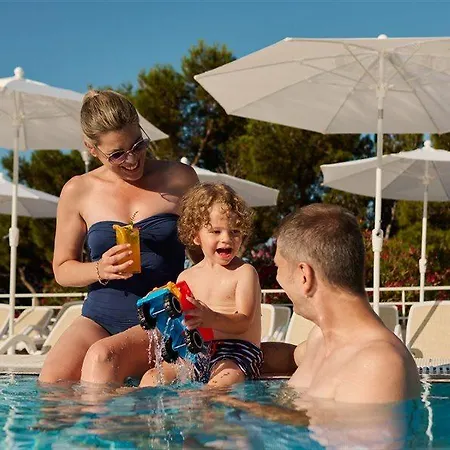 Otel Bluesun Village Afrodita Tučepi