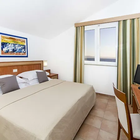 Bluesun Village Afrodita 4* טוצפי
